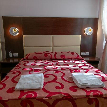 Mbs Marconi Bridge Suites Guest House Rom Exteriör bild